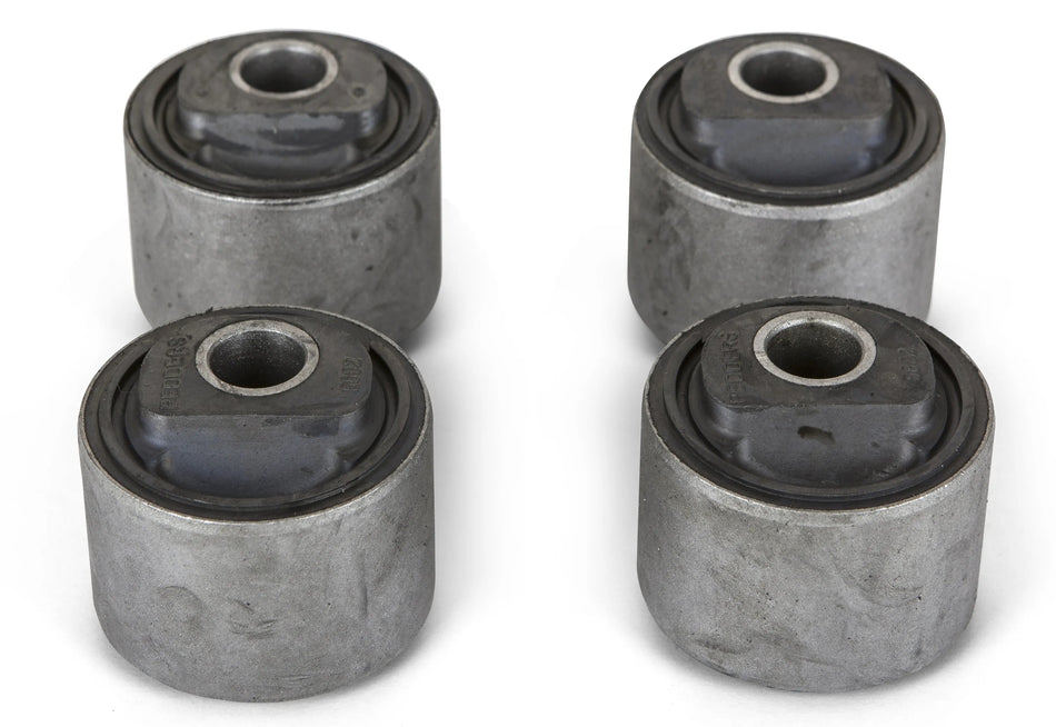 80 series Castor correction bushes. 2.5 degrees. Rubber for best articulation. Kit of 4 bushes.