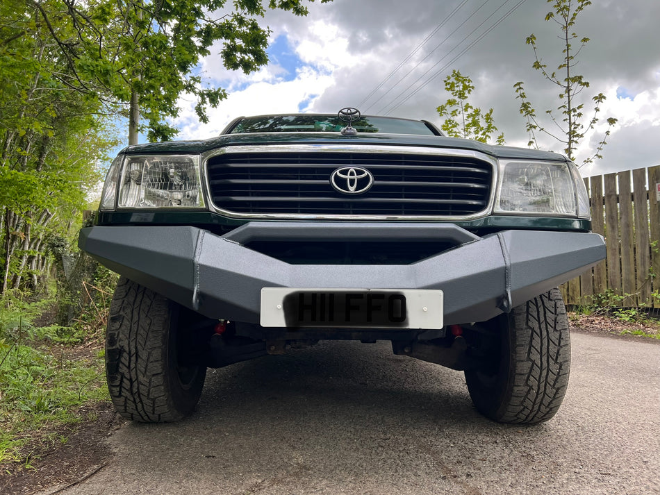 Custom built bumper 100 Series
